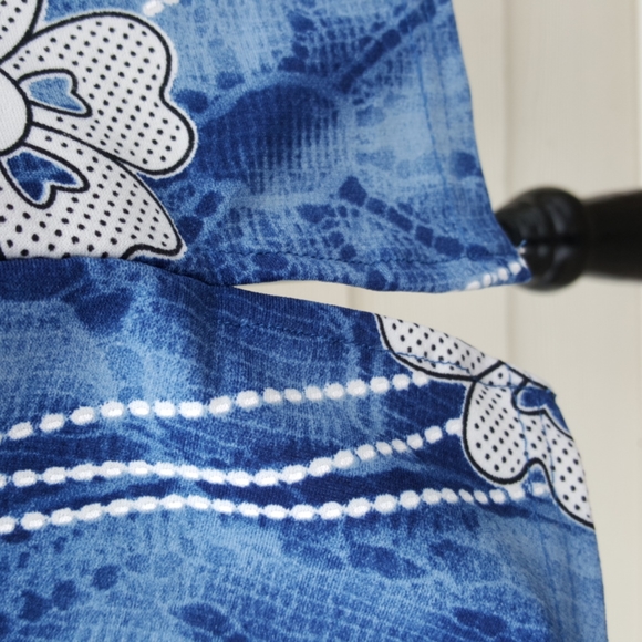 MÓDEL FRANCE Blue & White Stylized Floral Top (2XL) - Picture 8 of 11